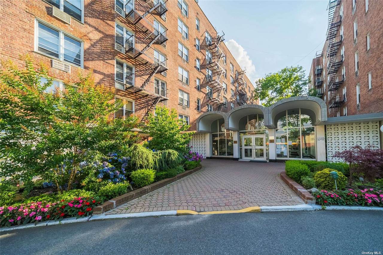 54-40 Little Neck Parkway - Photo 1