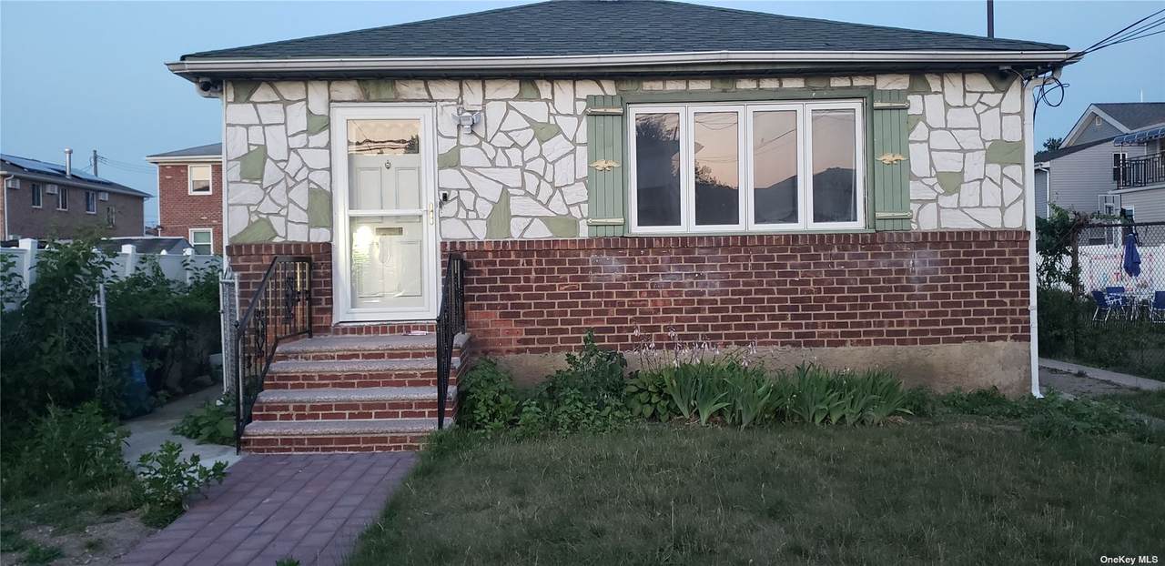 146-01 179th Street - Photo 1
