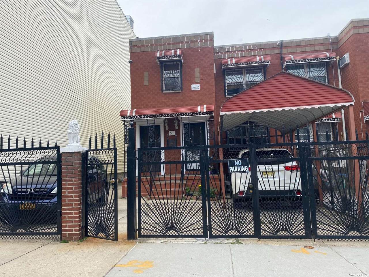 51 Menahan Street - Photo 1