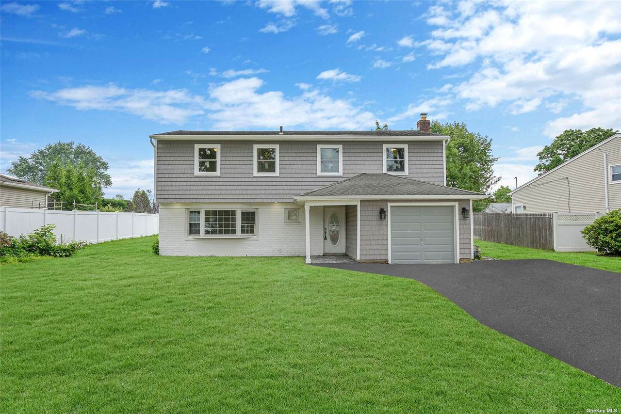 8 Daisy Lane - Photo 1