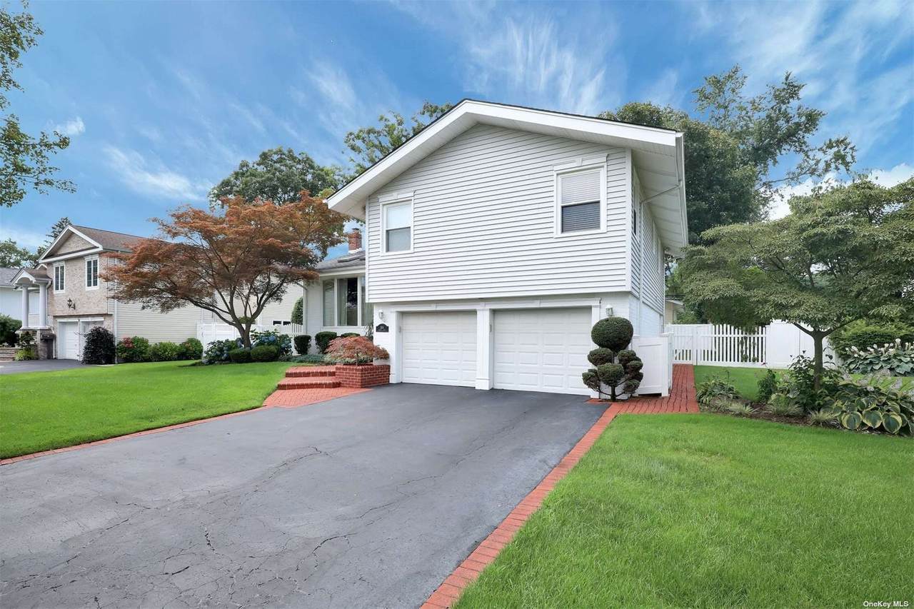 204 Forest Drive - Photo 1
