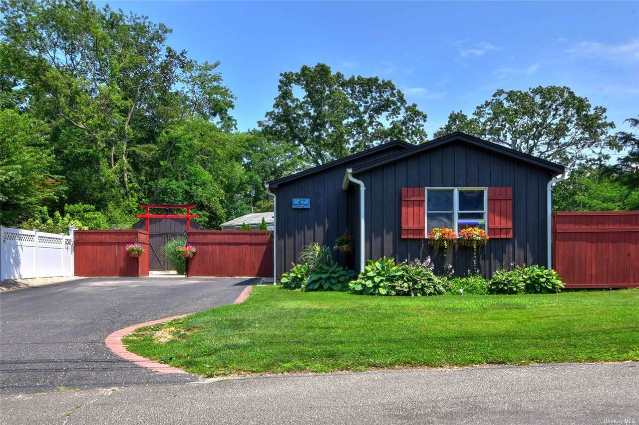 47 Lookout Drive - Photo 1