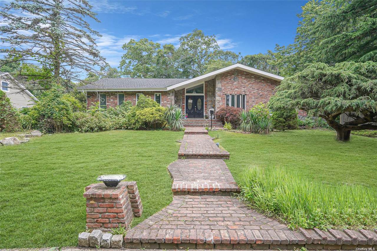 195 Franklin Road - Photo 1