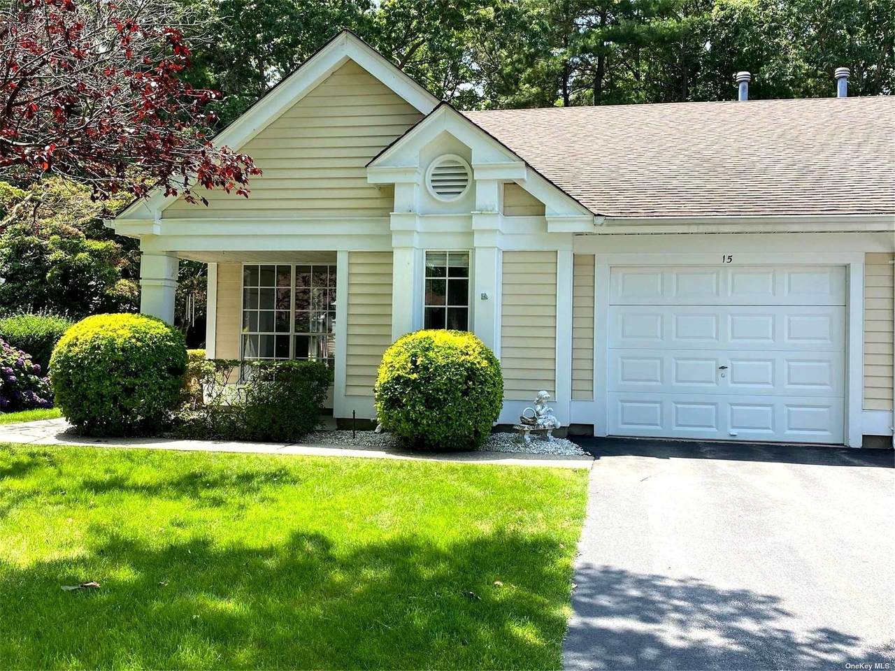 15 Villanova Court - Photo 1