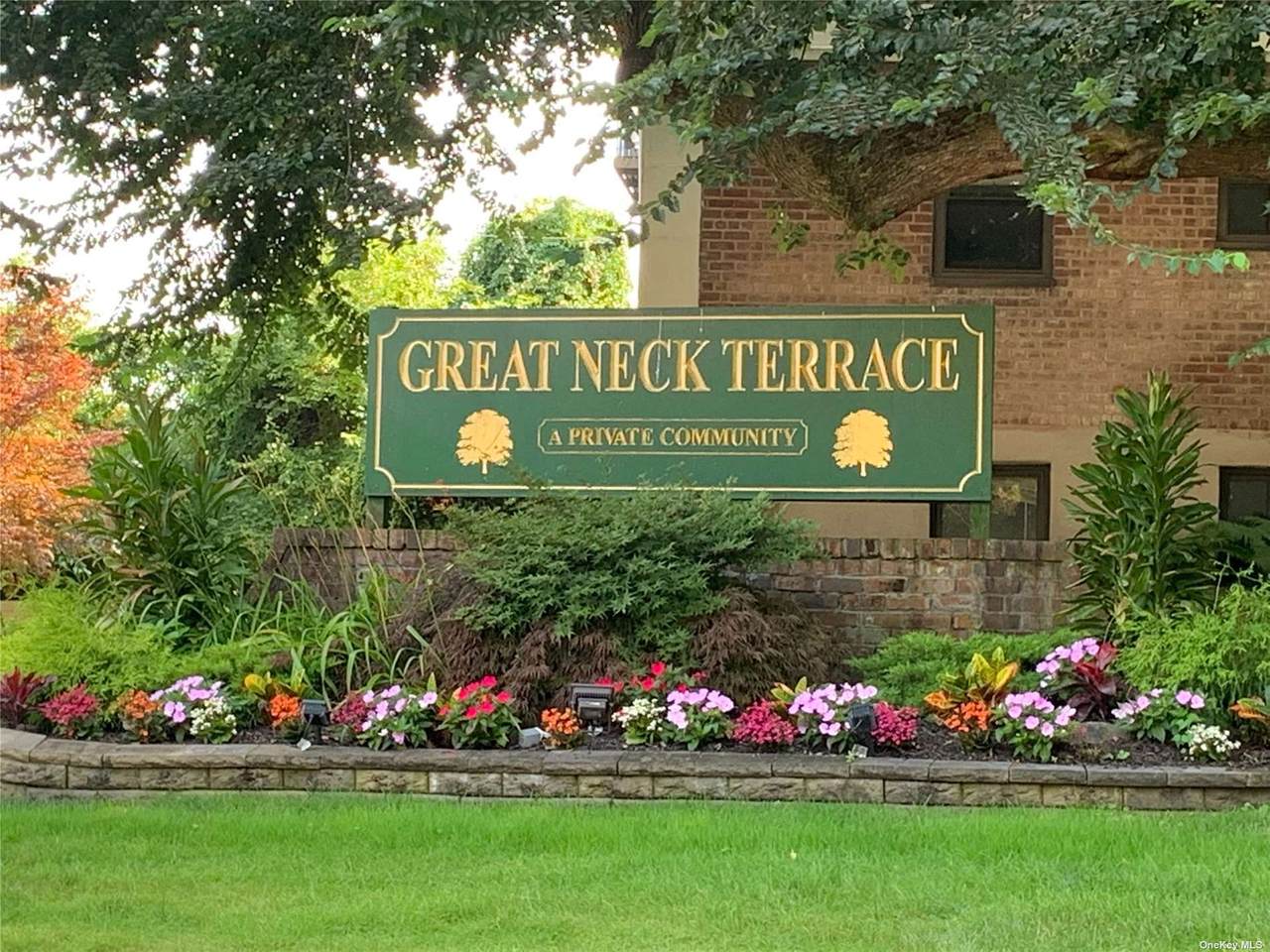 7 Terrace Circle - Photo 1