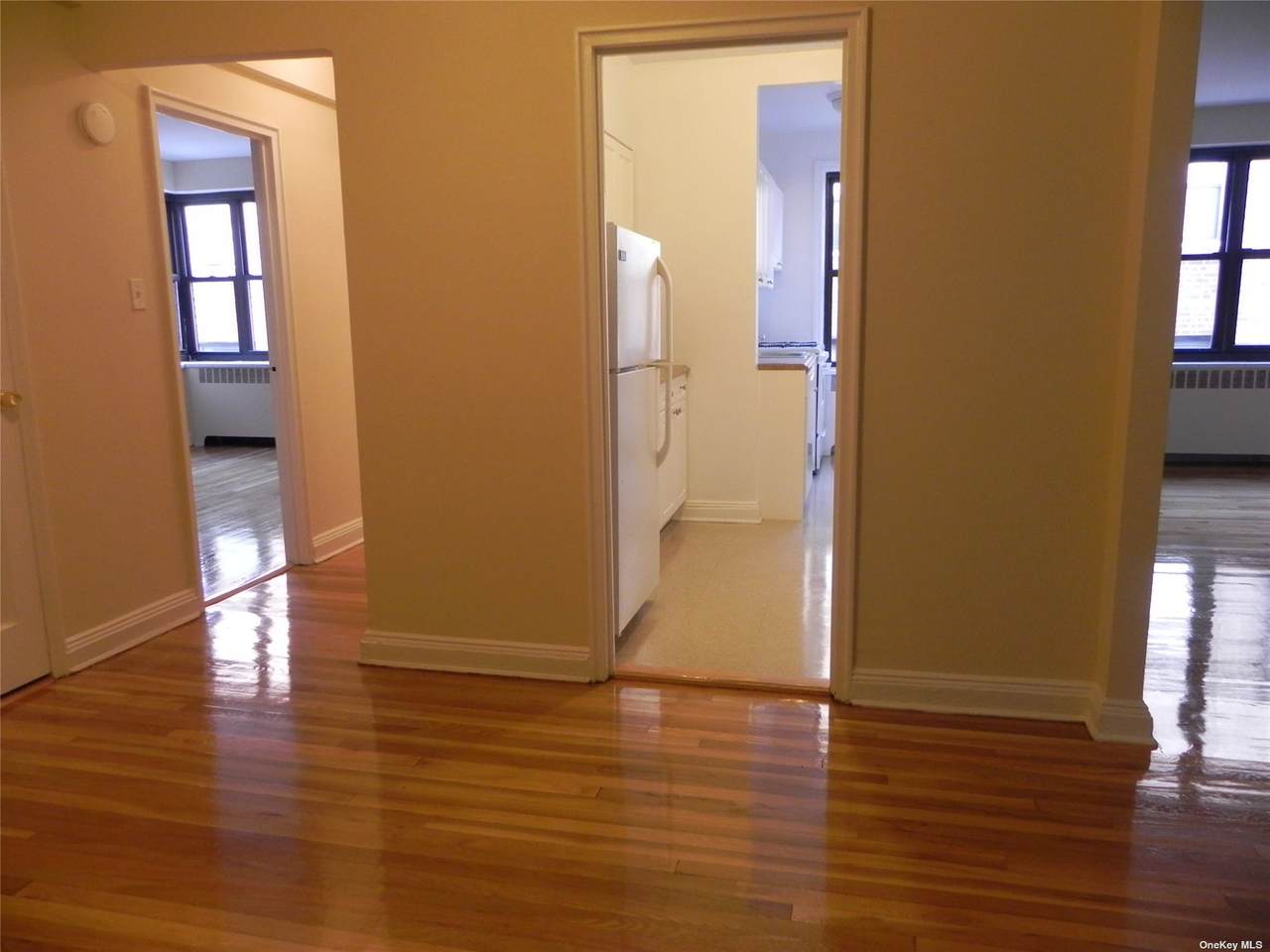 46 Schenck Avenue - Photo 1