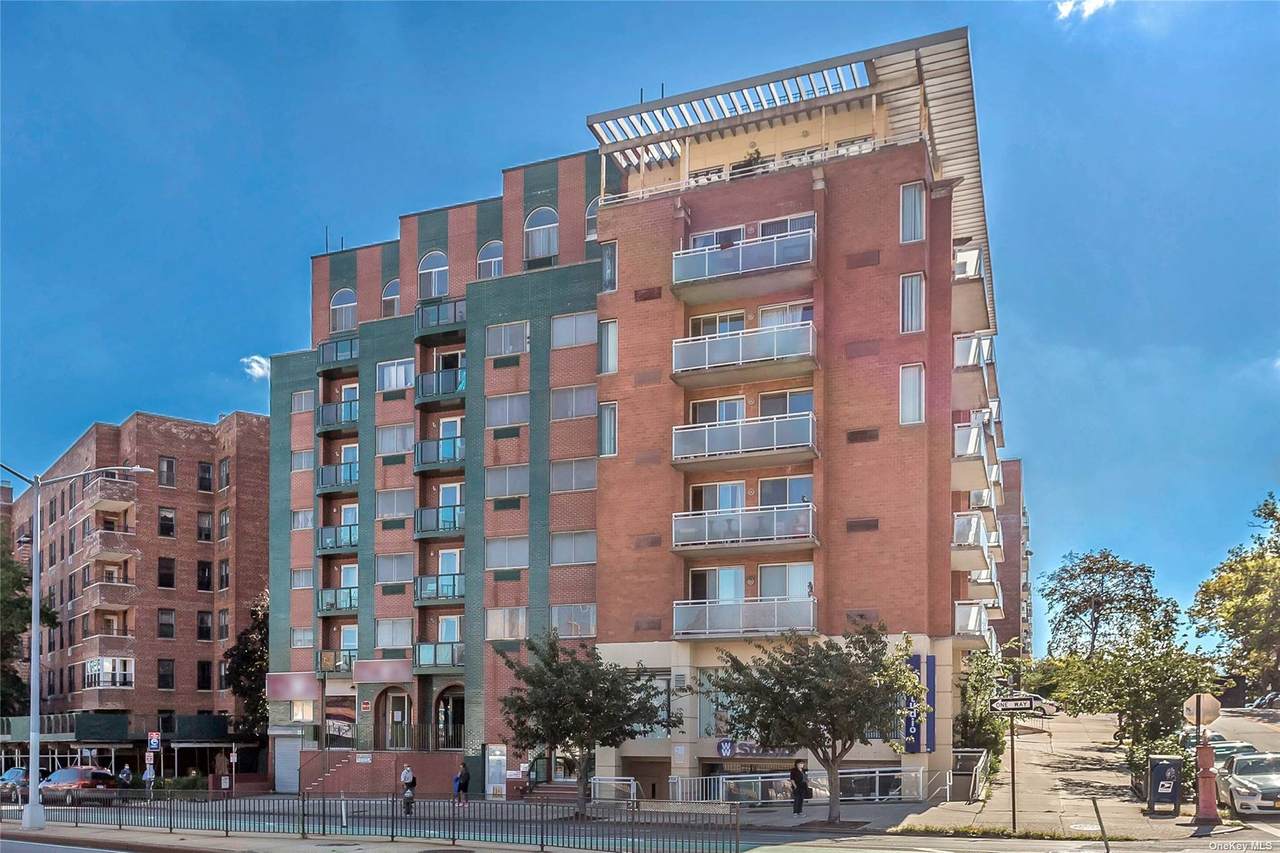 102-10 Queens Boulevard - Photo 1