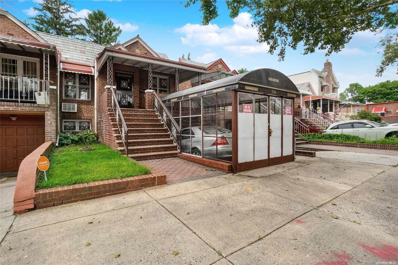 306 E 48th St - Photo 1