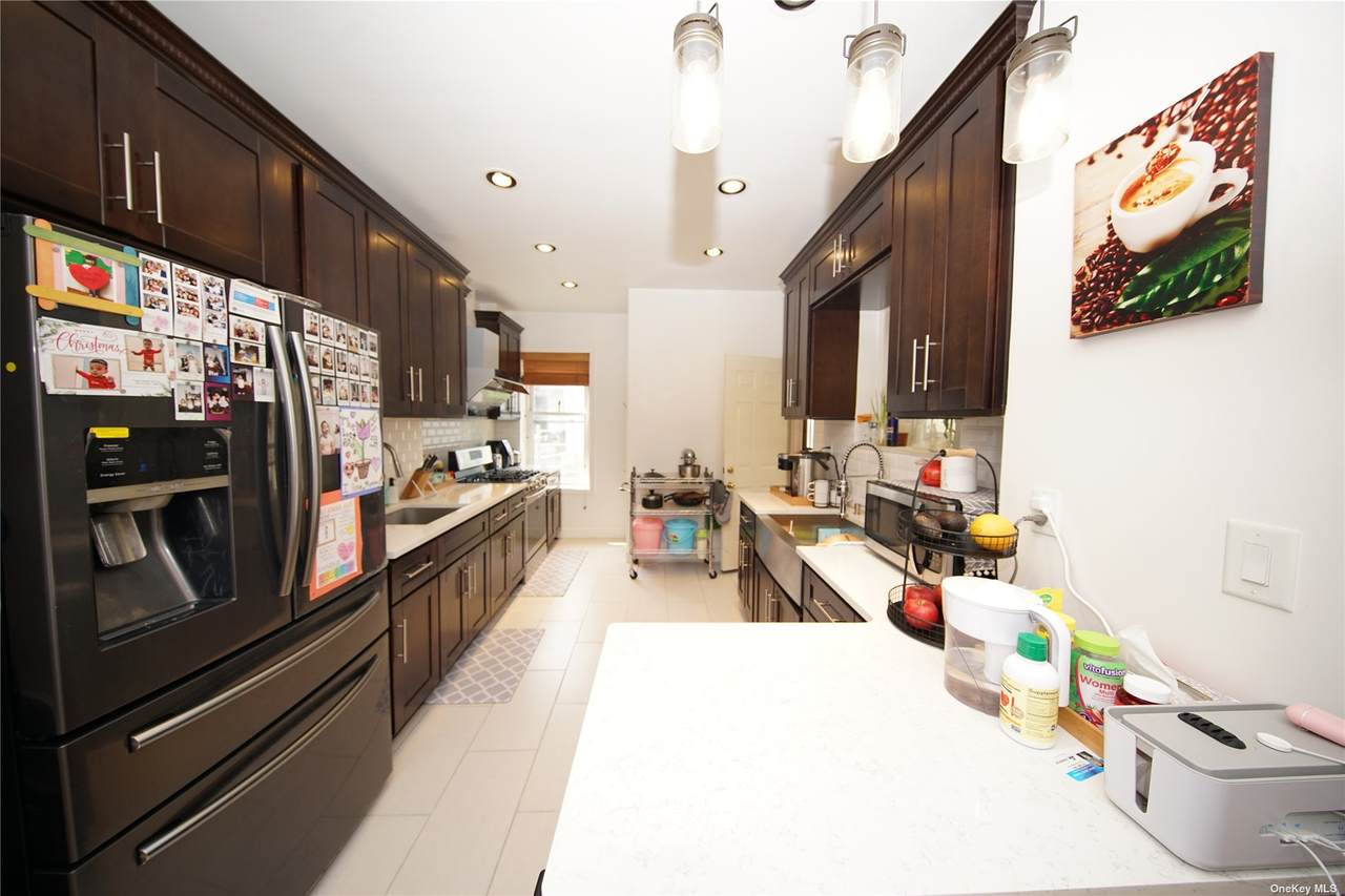 1406 Avenue P - Photo 1