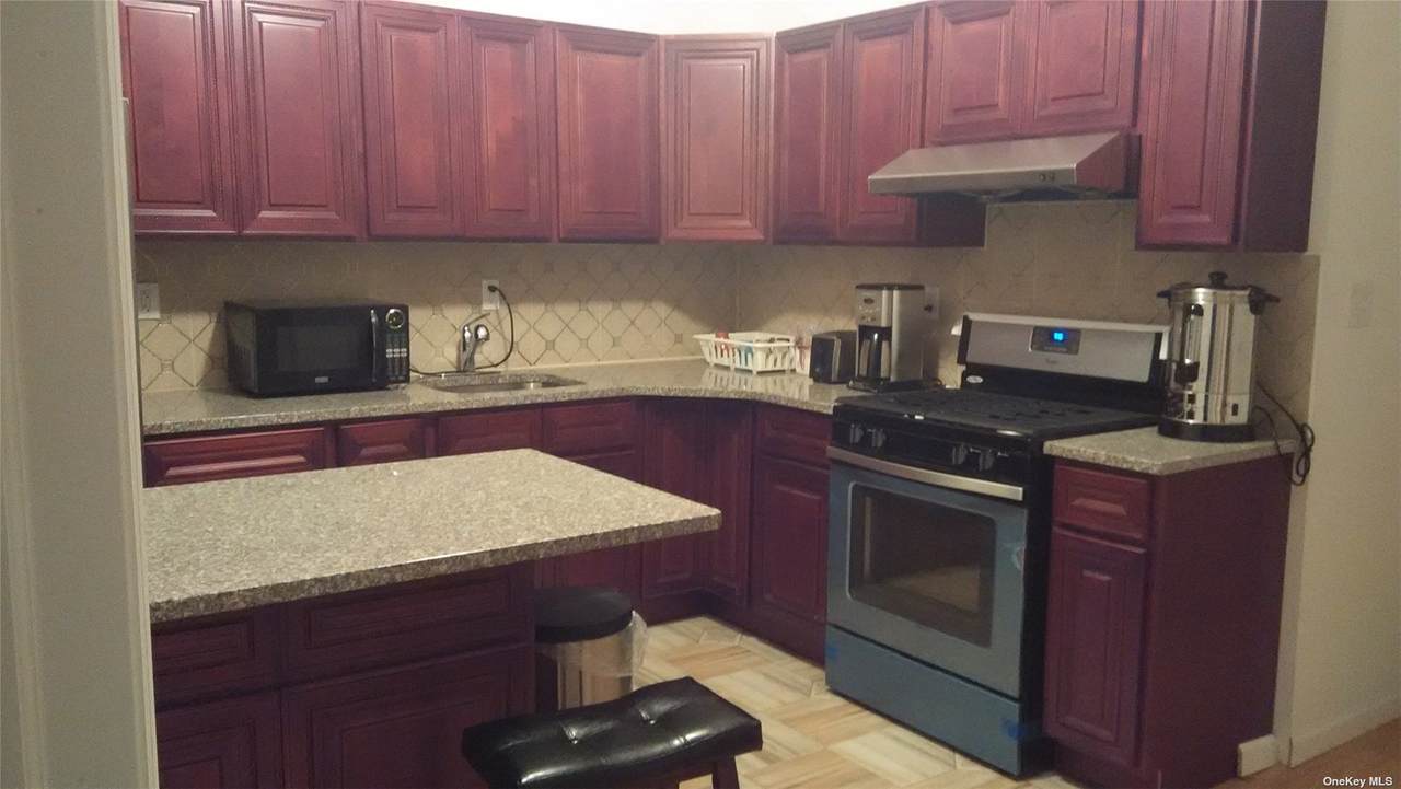 946 Albany Avenue - Photo 1
