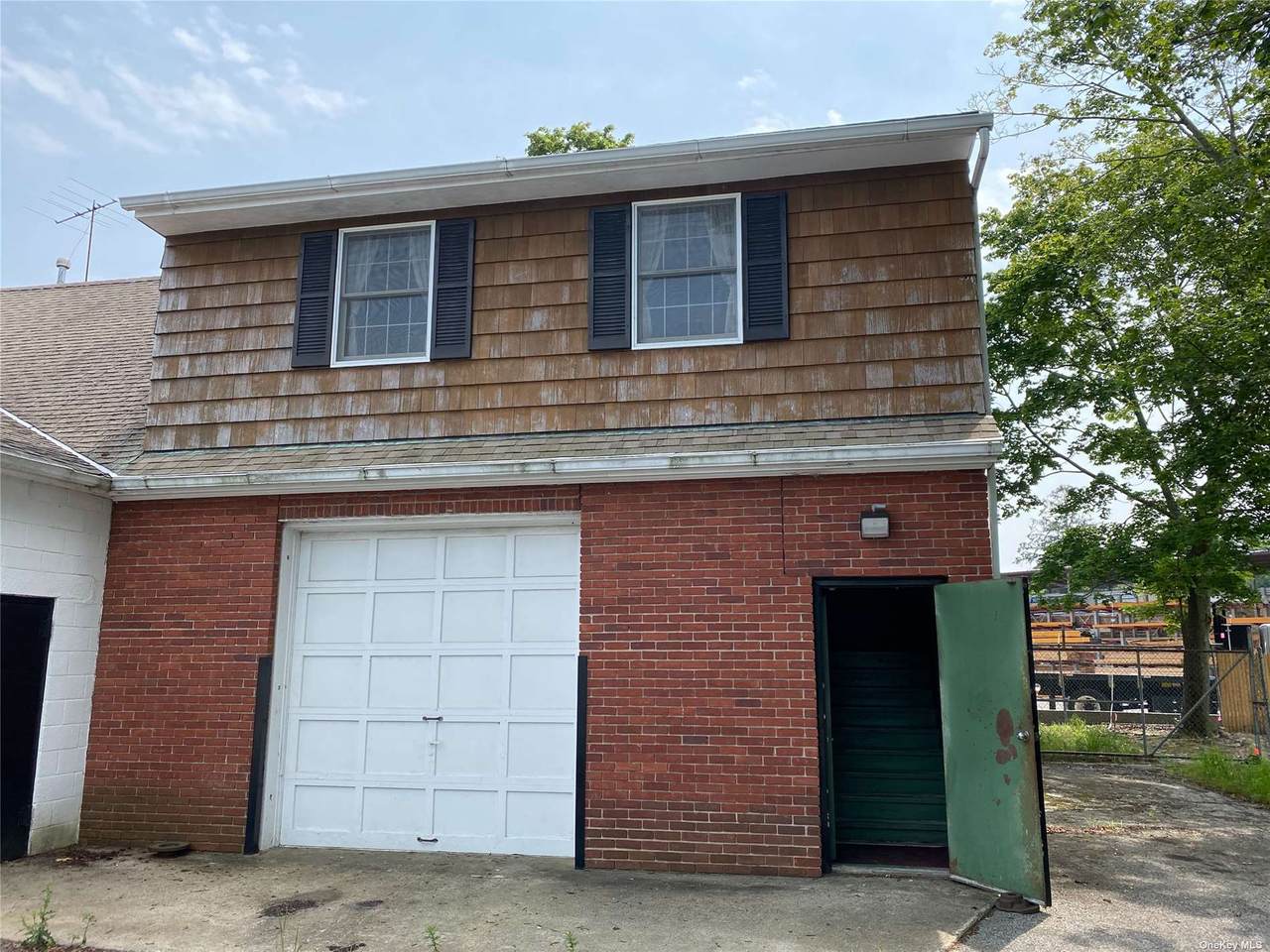 645 Westphalia Avenue - Photo 1