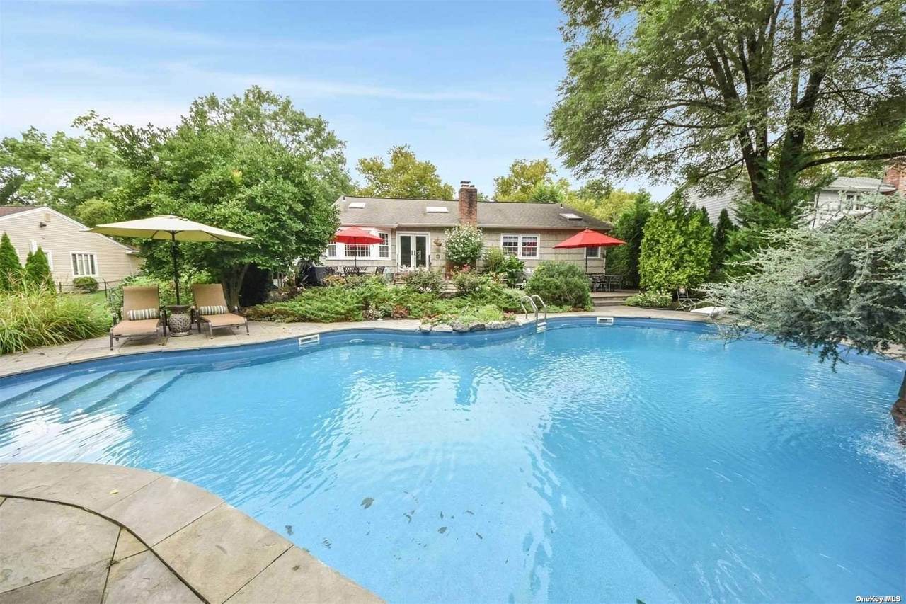 25 Eden Way - Photo 1