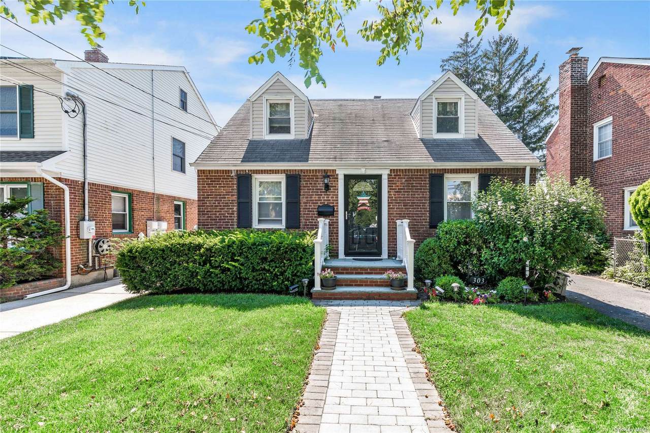 303 White Road - Photo 1