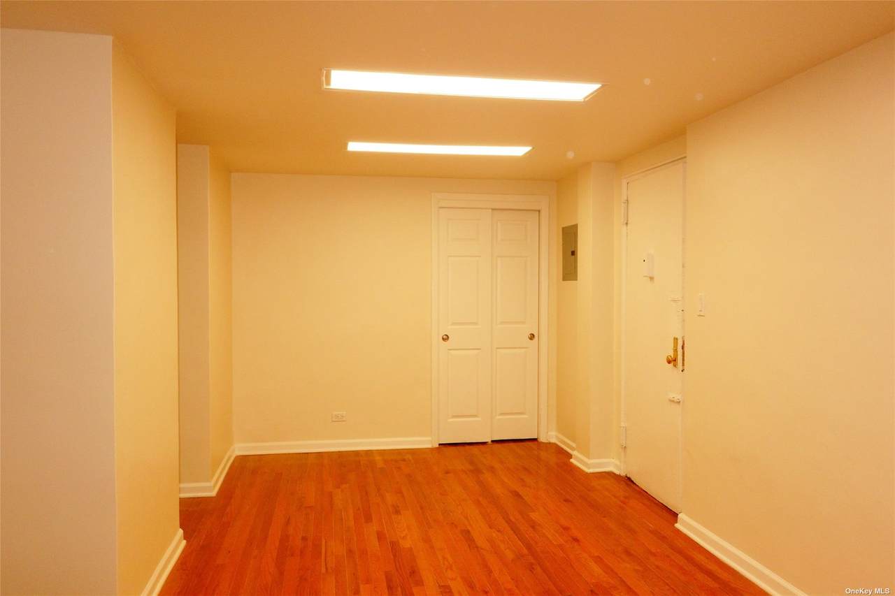 143-45 Sanford Avenue - Photo 1
