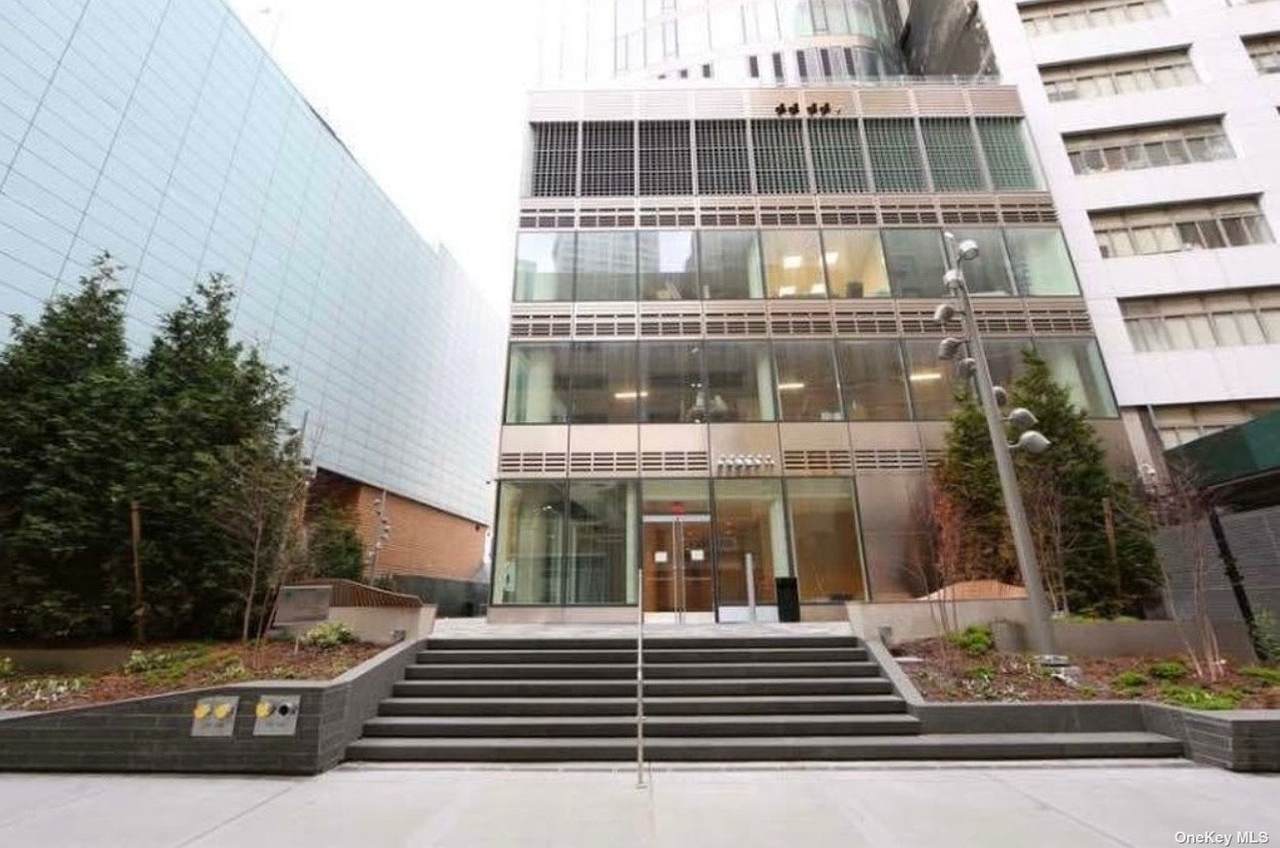 50 West Street - Photo 1