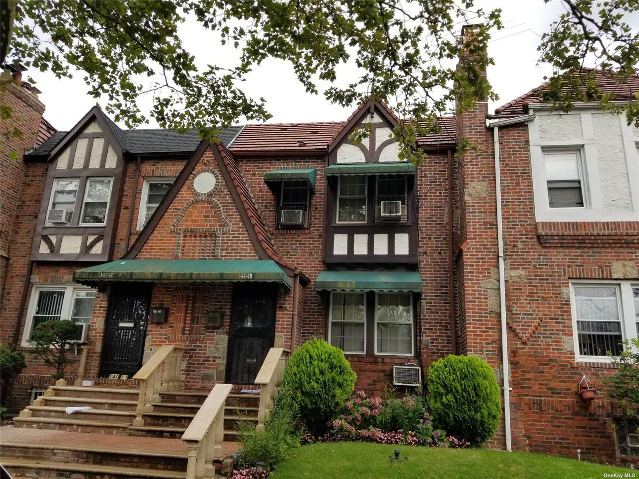 141-19 228 Street - Photo 1