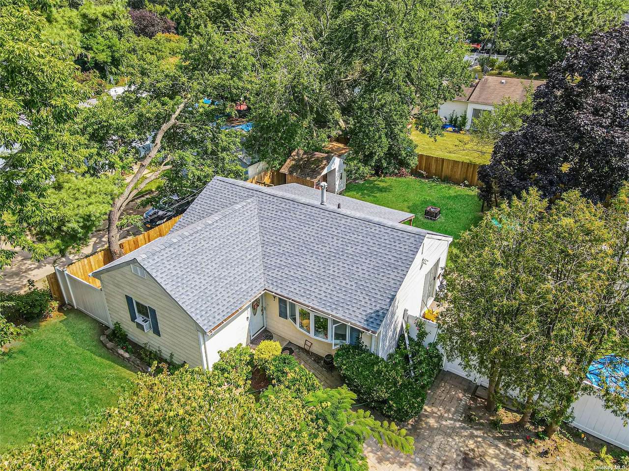 58 Maple Street - Photo 1