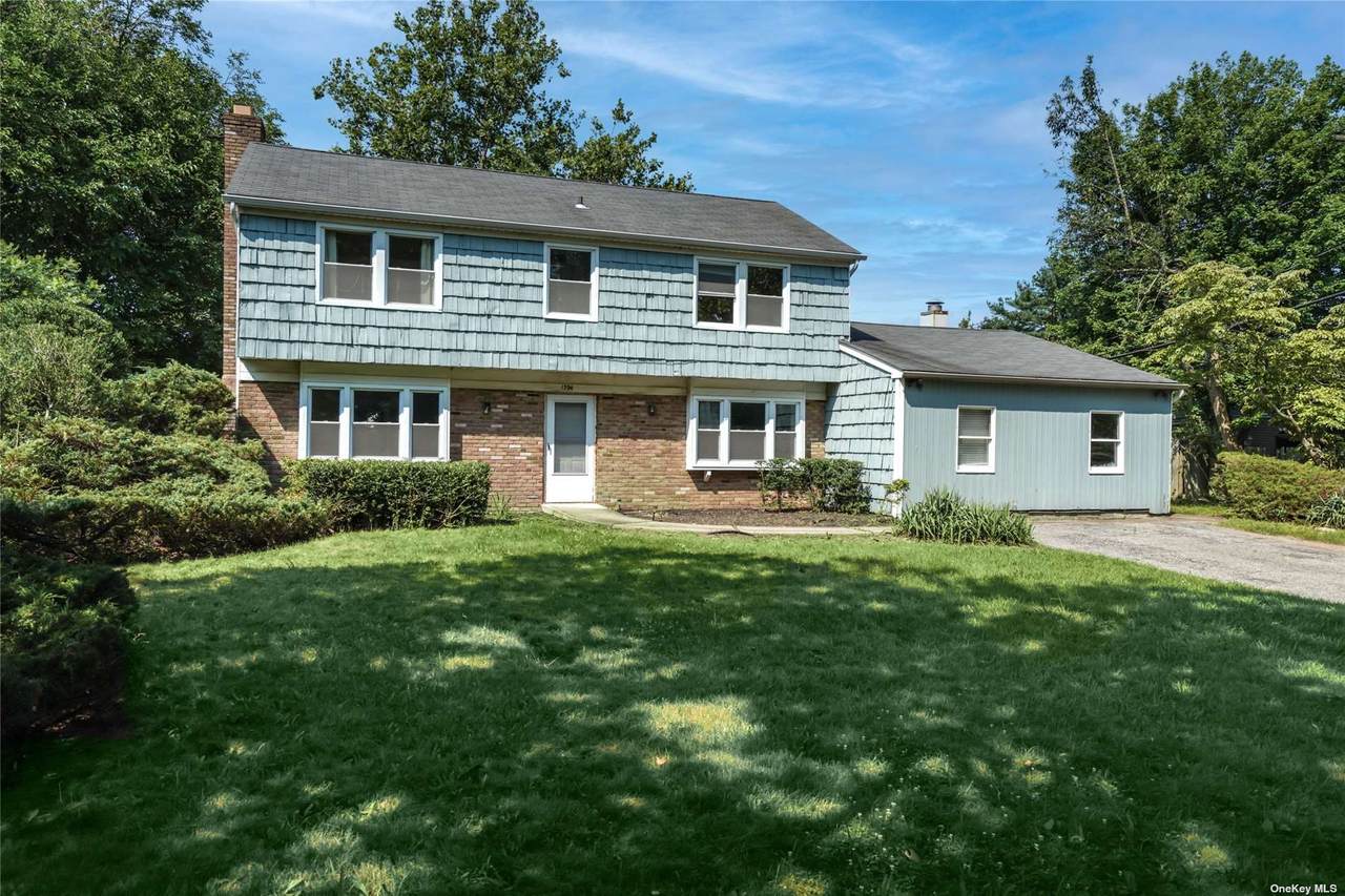 1394 Stony Brook Road - Photo 1