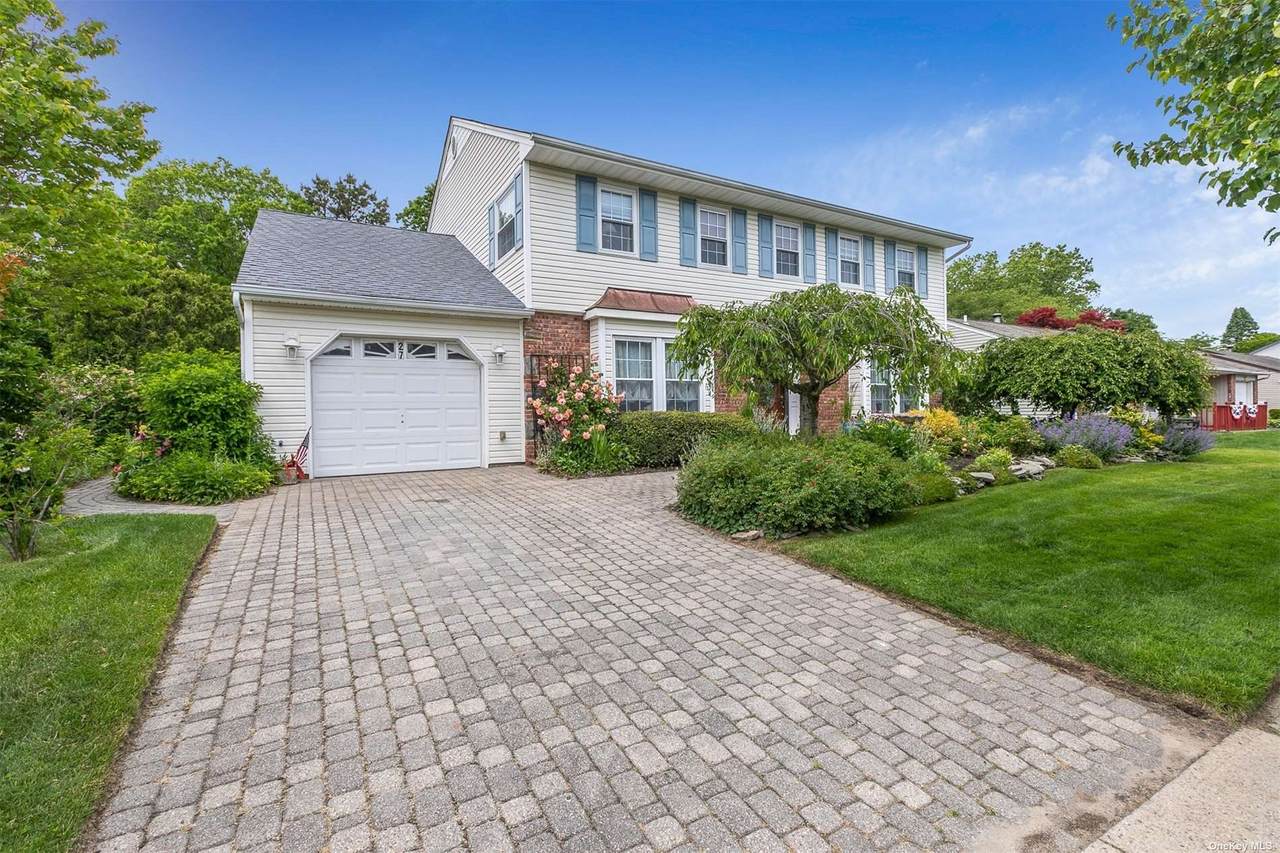 27 Glenmere Way - Photo 1