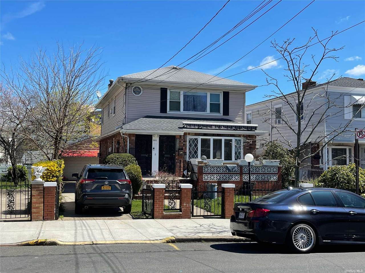 2331 100th Street - Photo 1