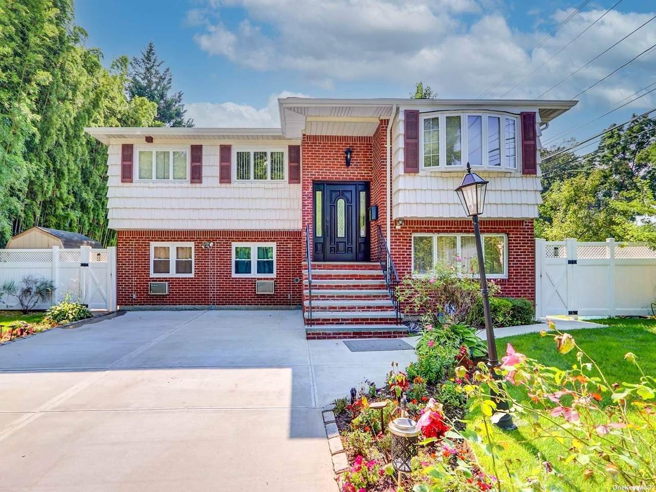 46 Rugby Road - Photo 1