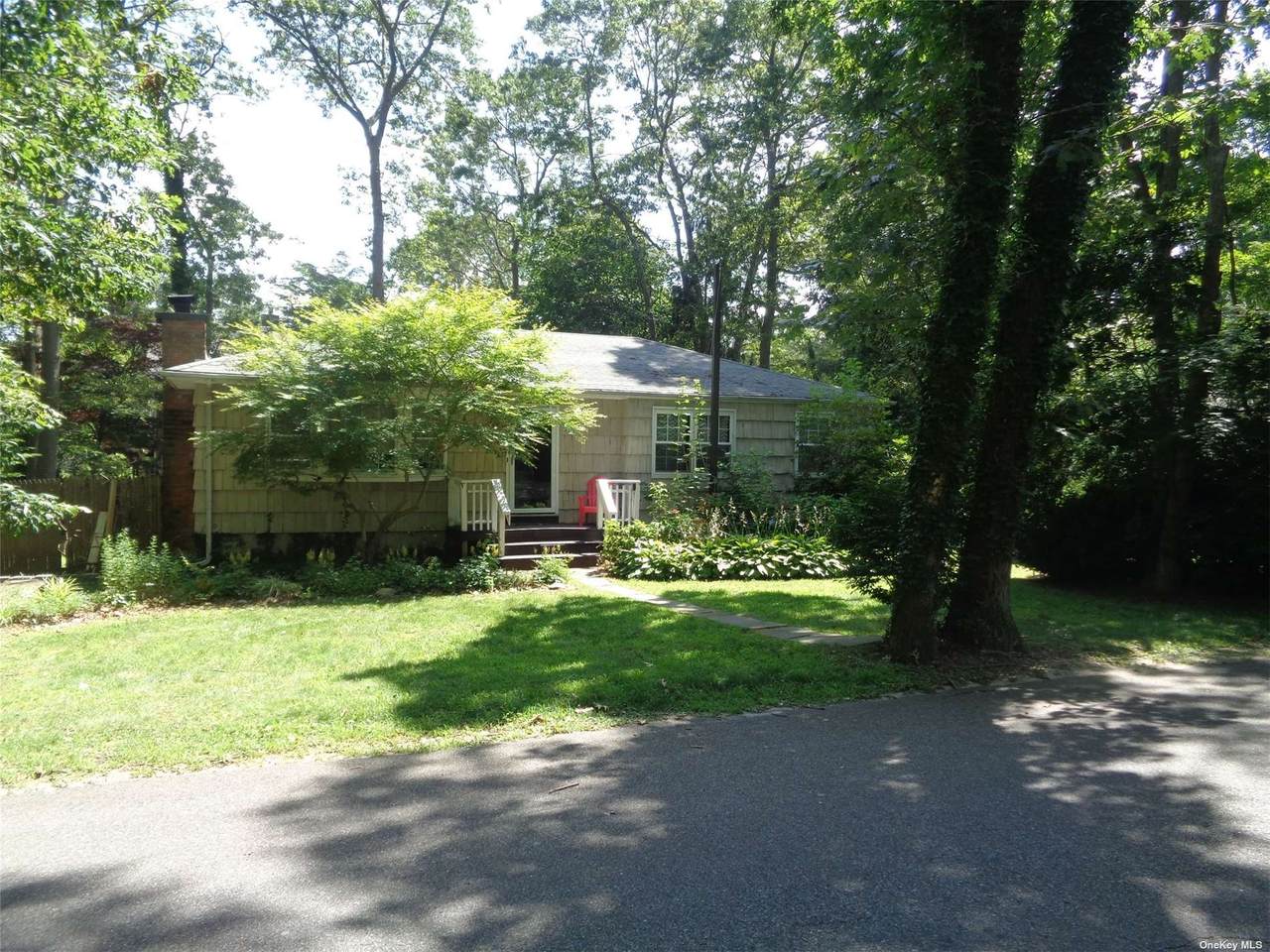 34 Shinnecock Drive - Photo 1