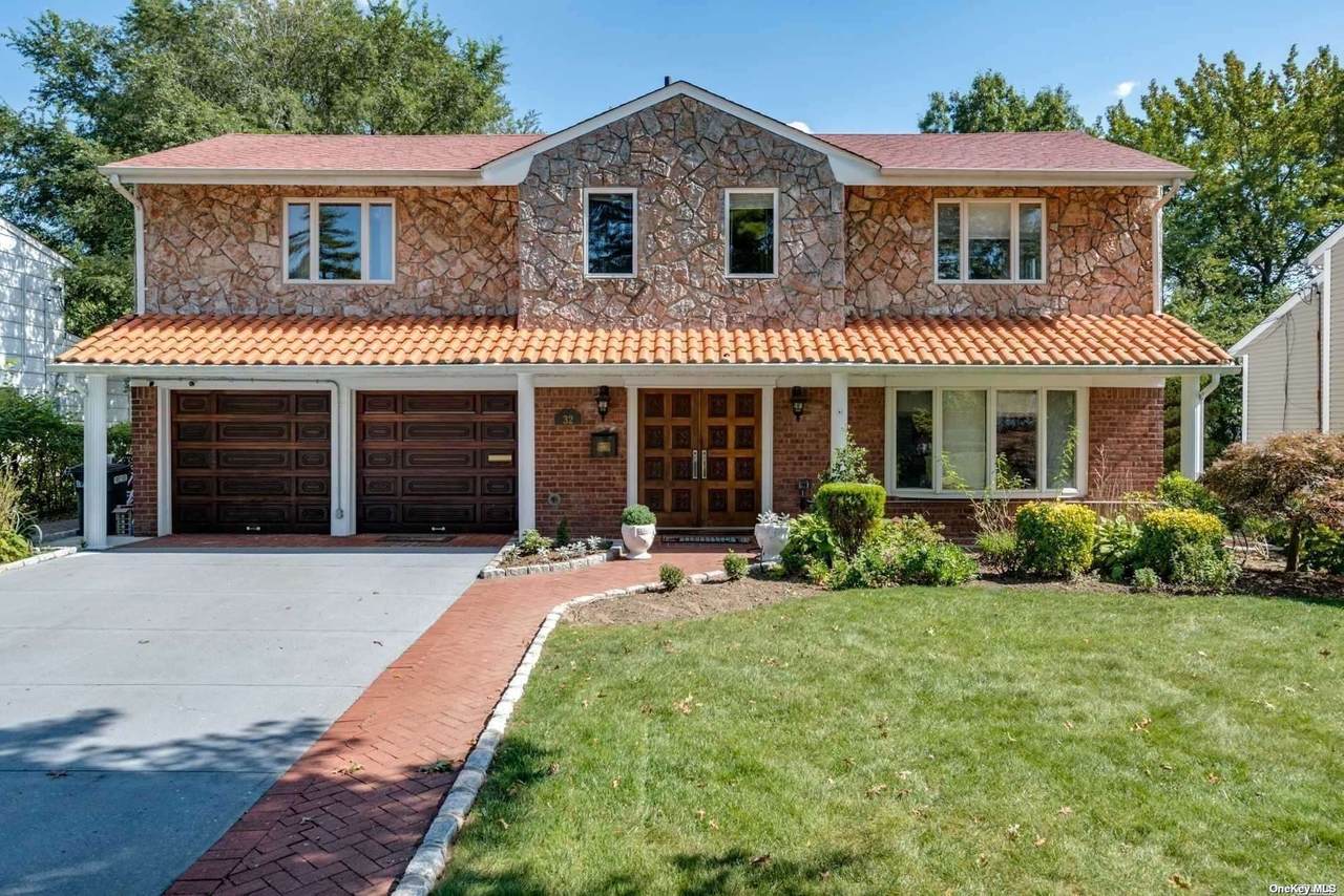 32 Meadowfarm Road - Photo 1