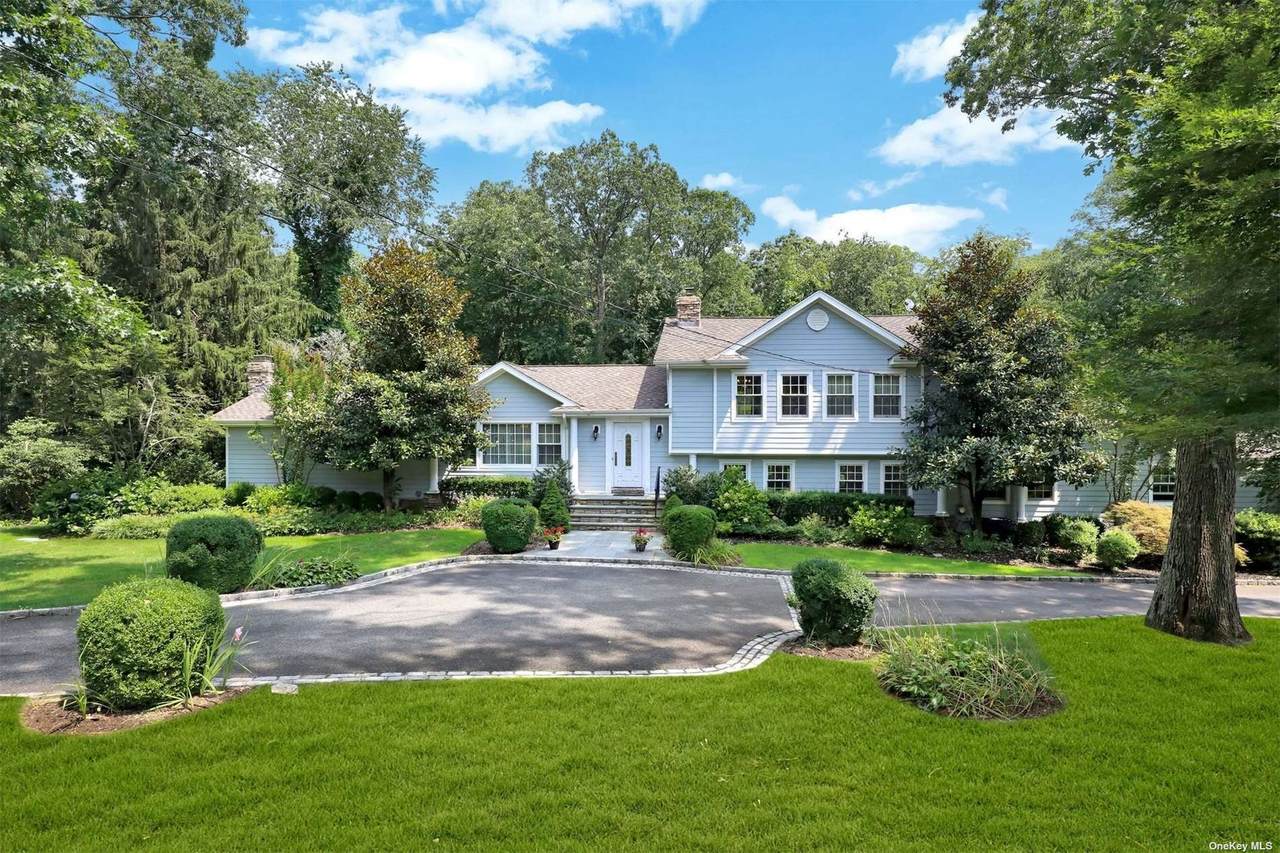 10 Brookville Lane - Photo 1