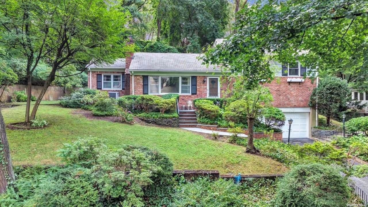 42 Deepdale Drive - Photo 1
