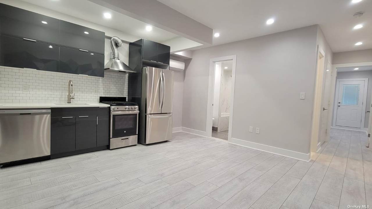 191 Moffat Street - Photo 1