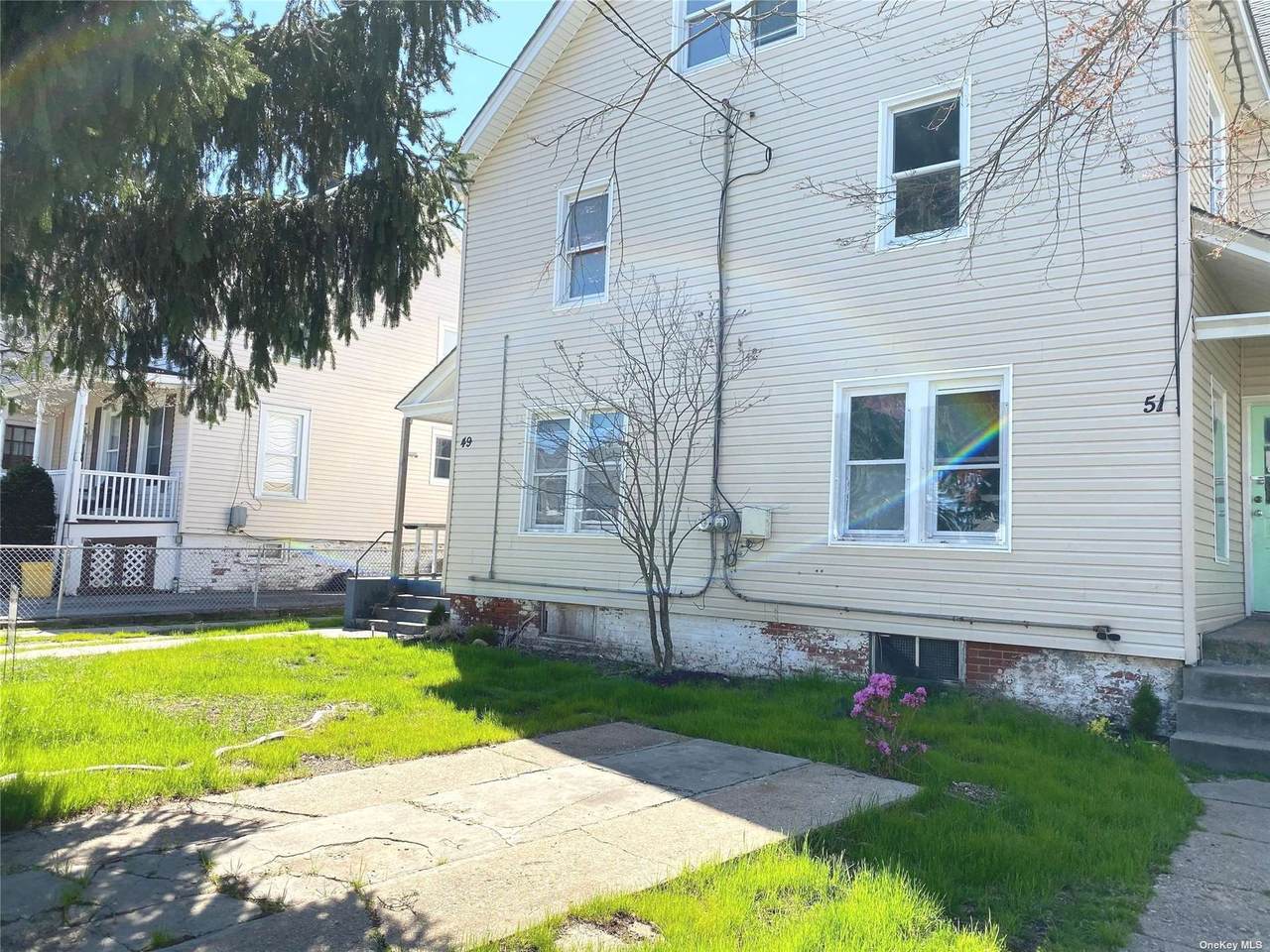 51 Hamilton Avenue - Photo 1