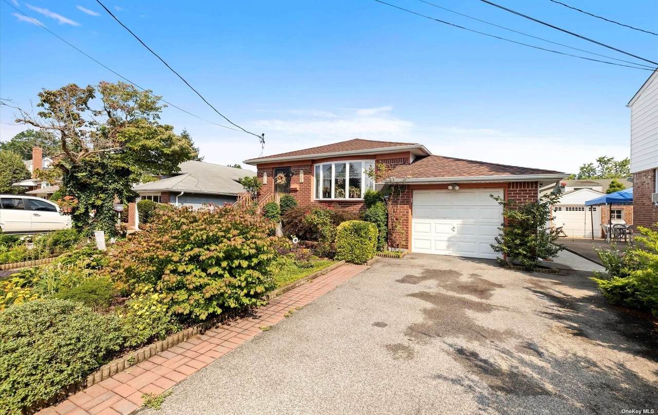 1727 Park Avenue - Photo 1
