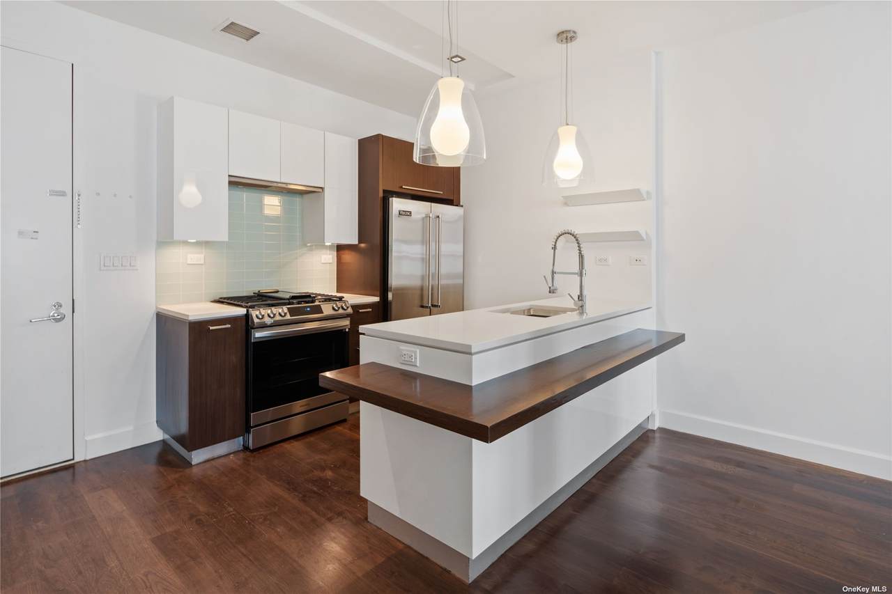 2-17 51st Avenue - Photo 1