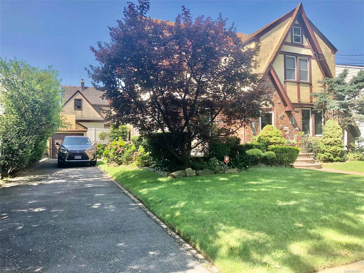 23 Derby Avenue - Photo 1