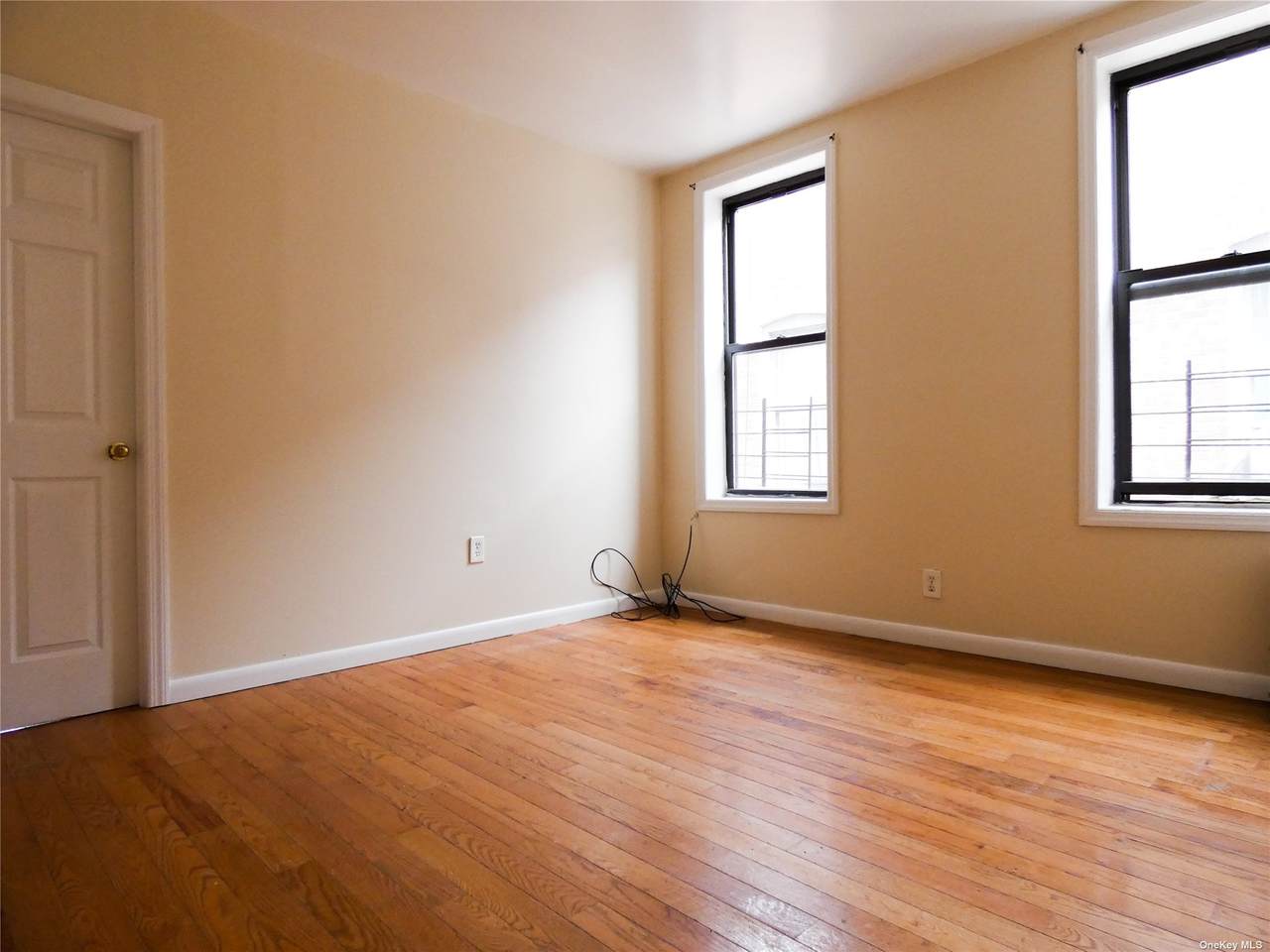 12-17 31st Avenue - Photo 1