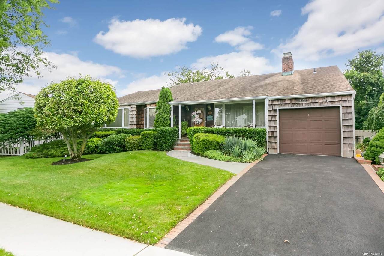 32 Gary Road - Photo 1