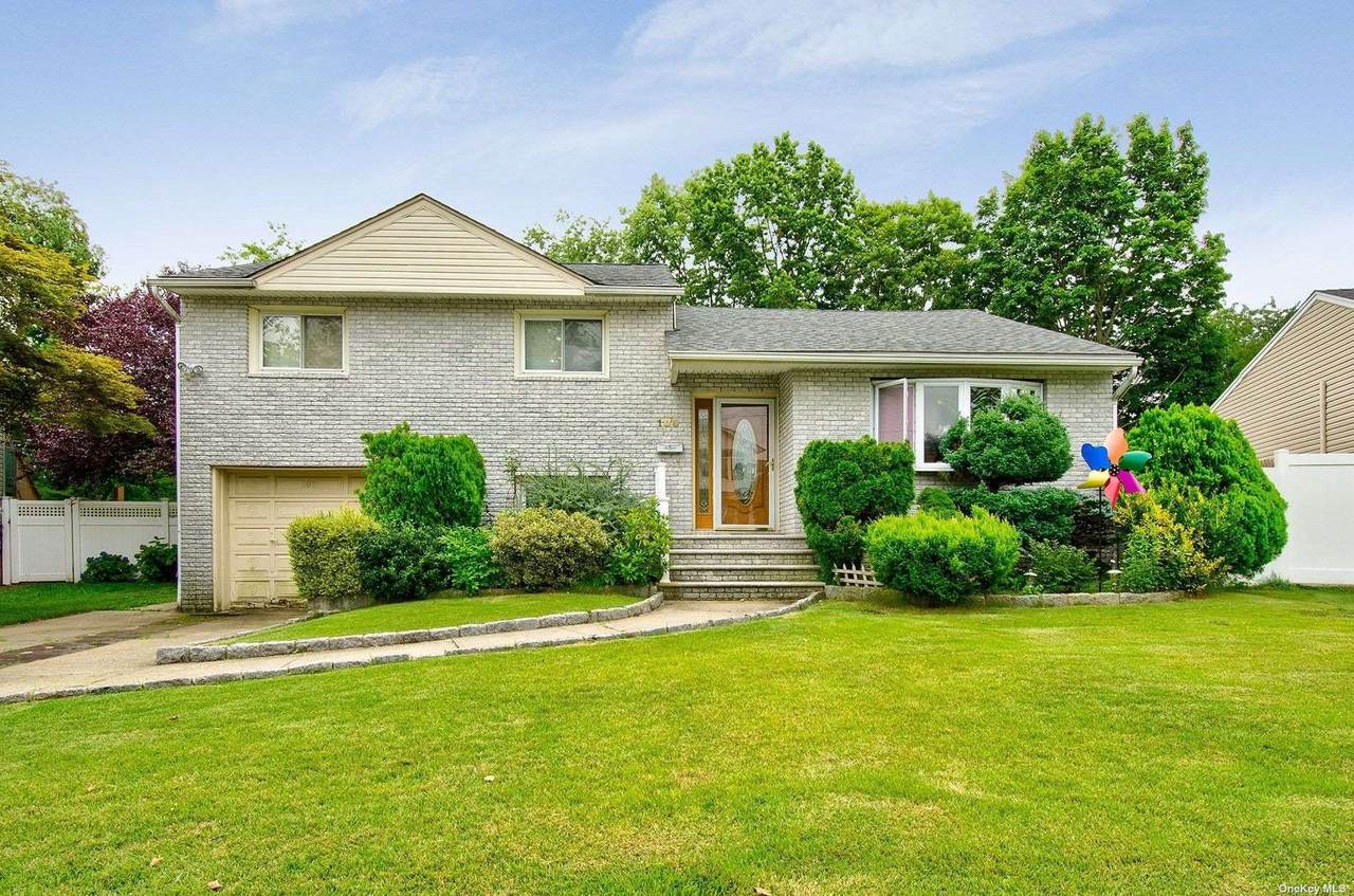103 Myles Avenue - Photo 1
