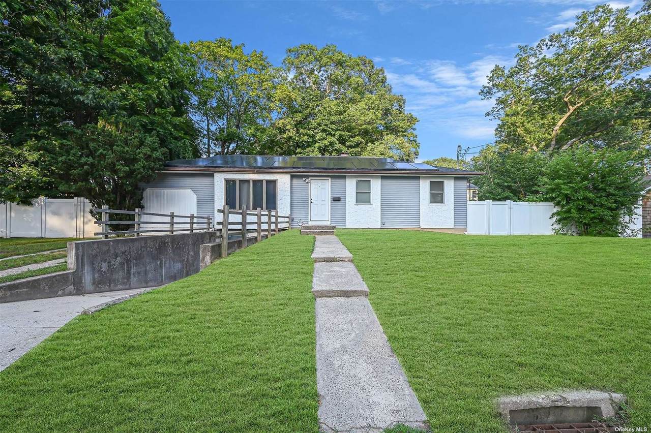 11 William Street - Photo 1