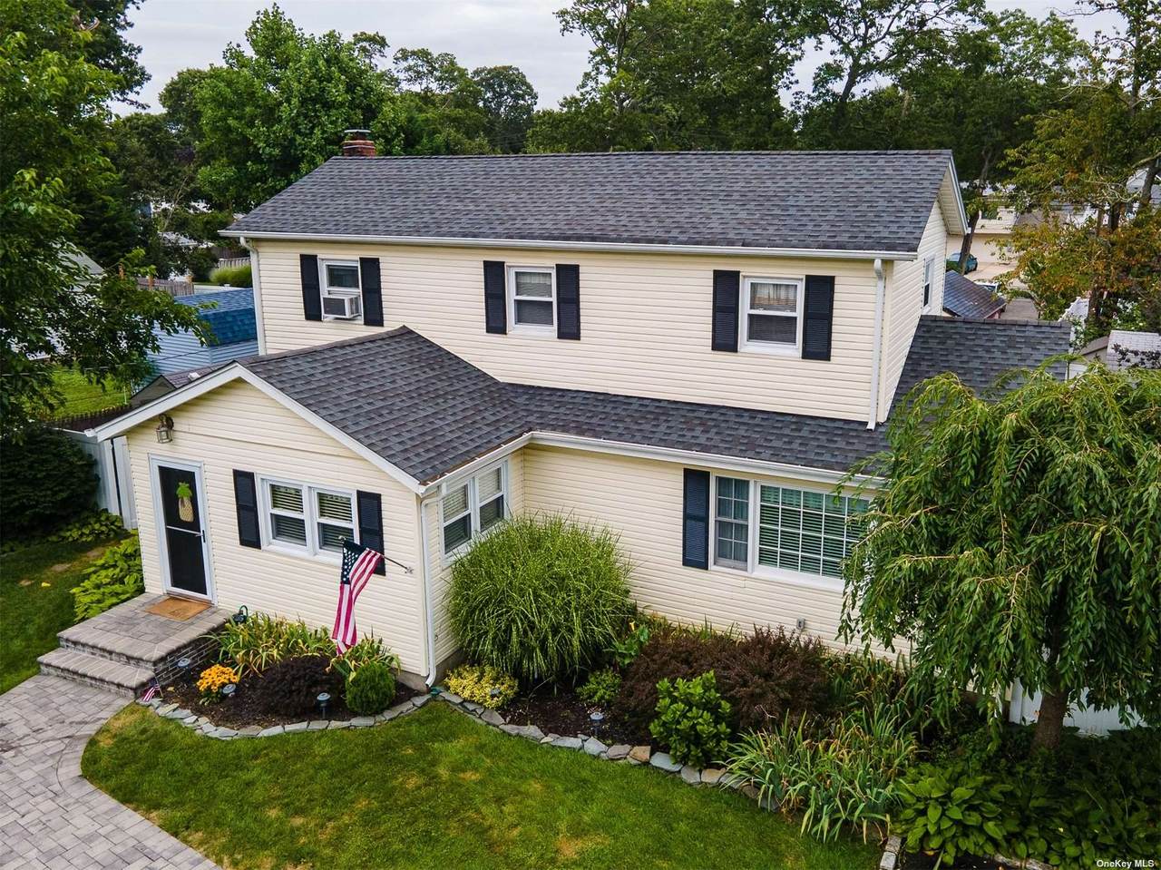 65 Orienta Avenue - Photo 1