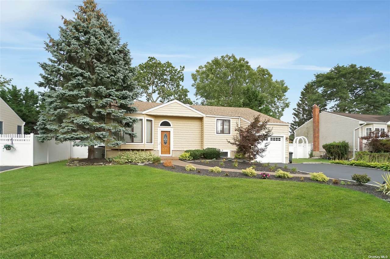 33 Clifford Boulevard - Photo 1