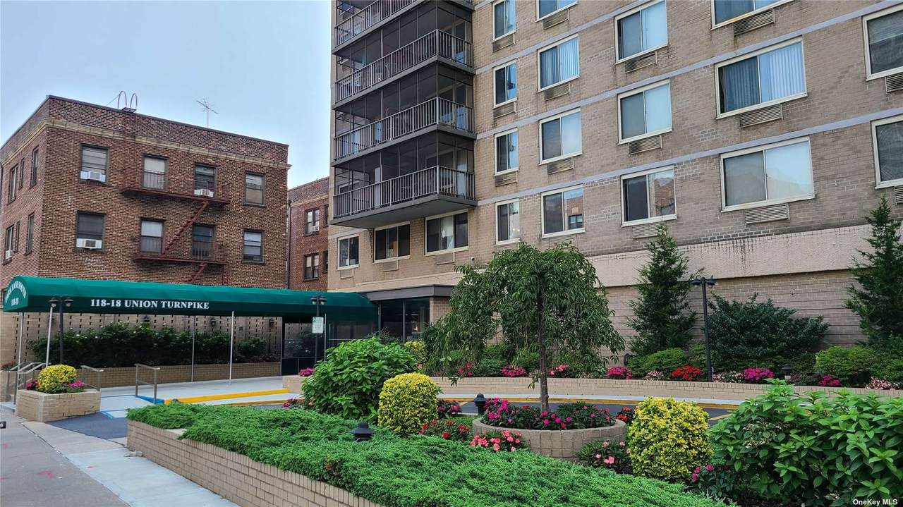 118-18 Union Turnpike - Photo 1