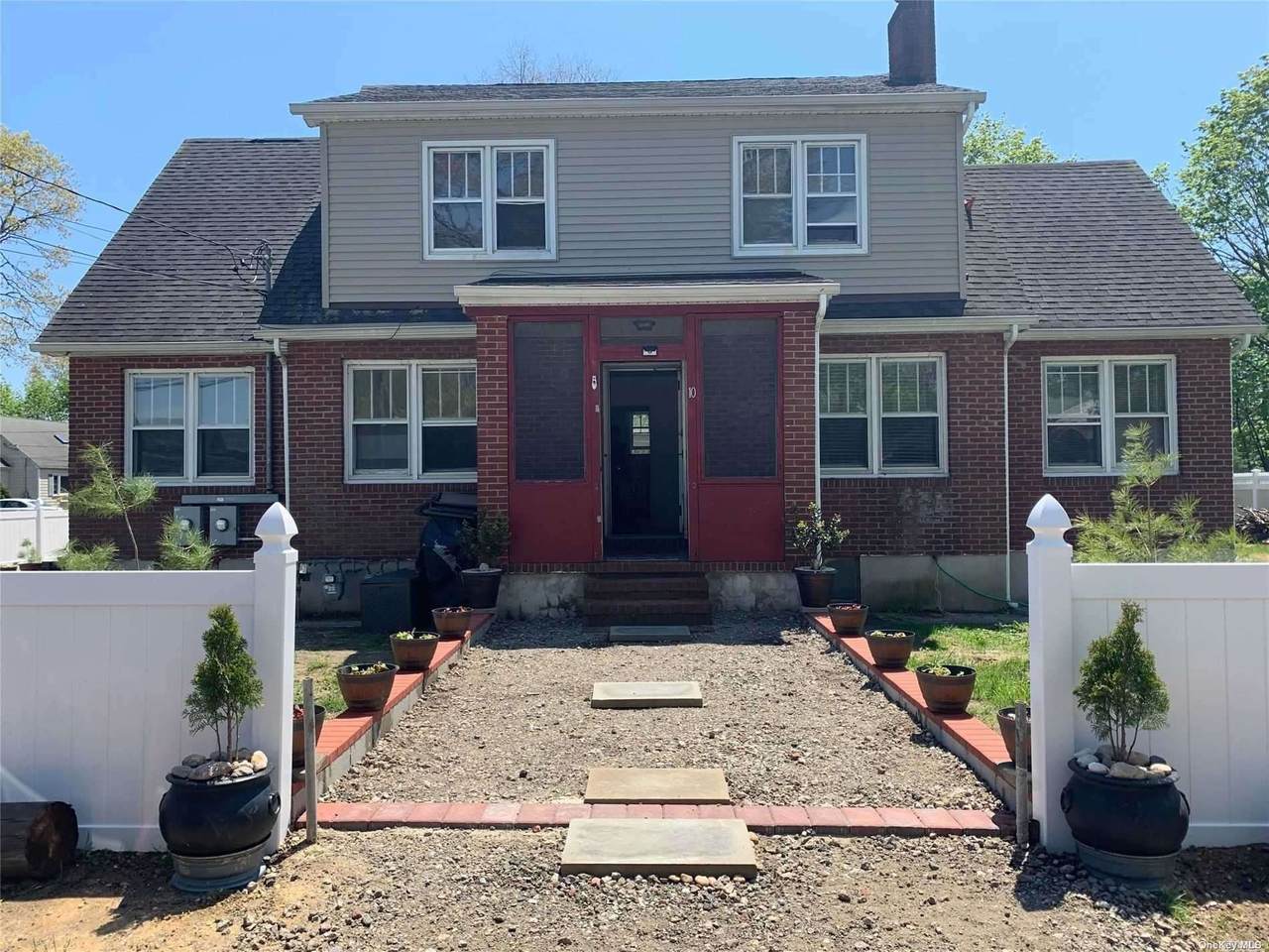 10 Adams Street - Photo 1