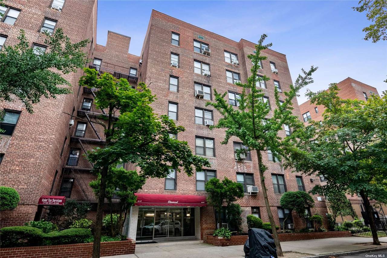 33-27 91st Street - Photo 1