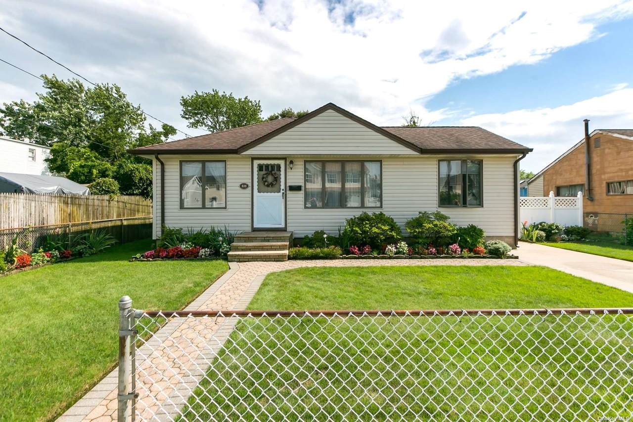 111 Clearwater Road - Photo 1