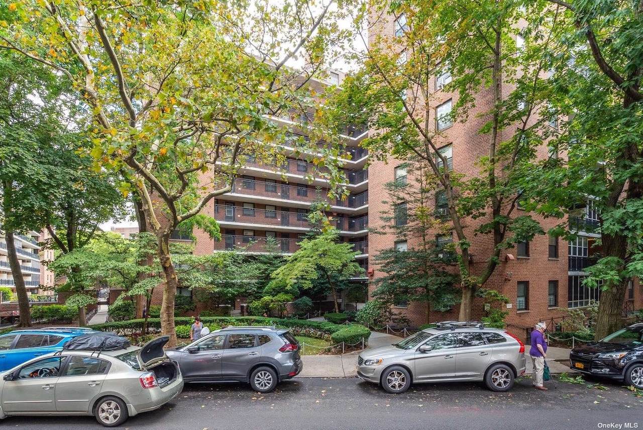 35-31 85 Street - Photo 1