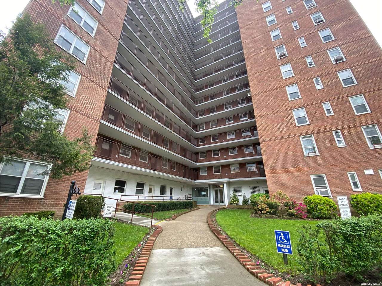 97-40 62 Drive - Photo 1