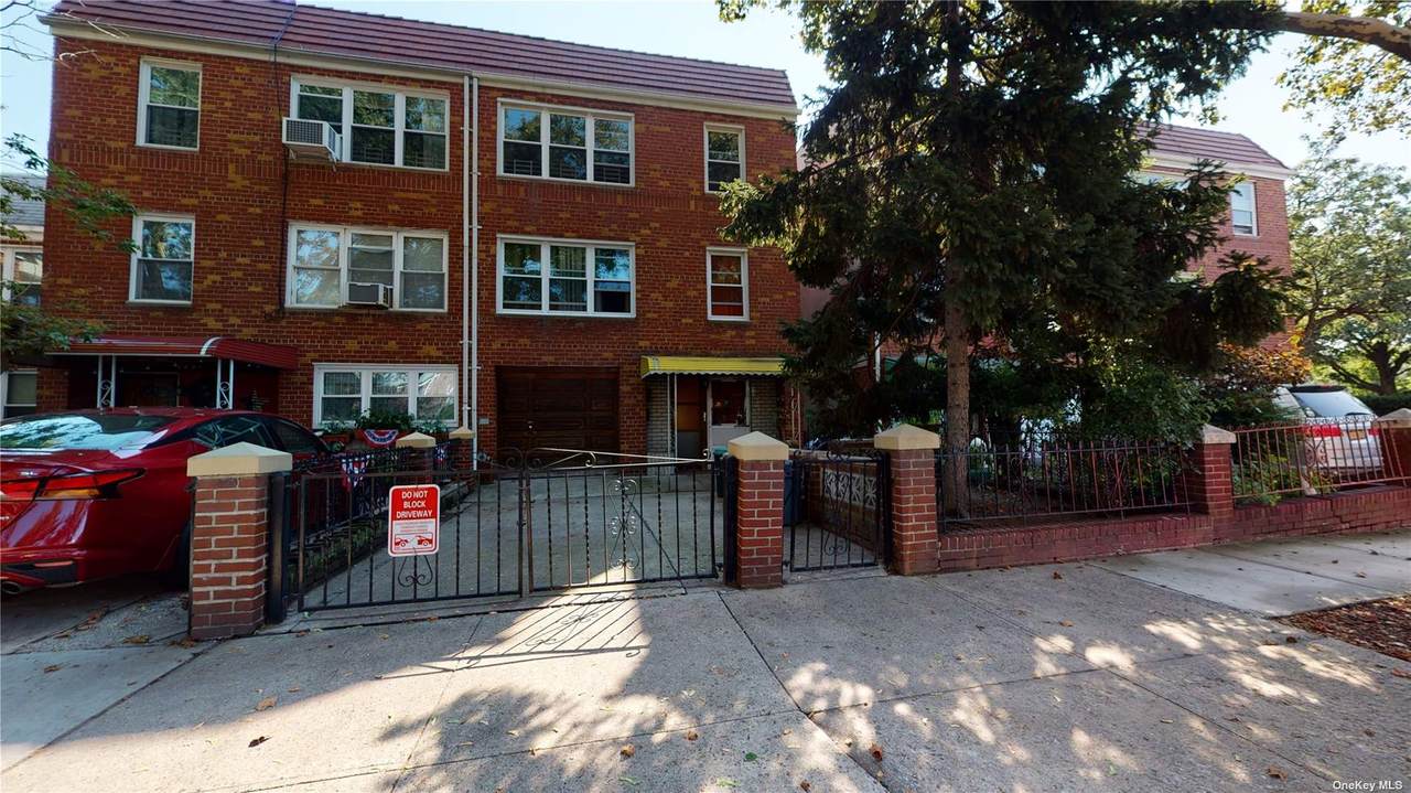 24-53 78 Street - Photo 1