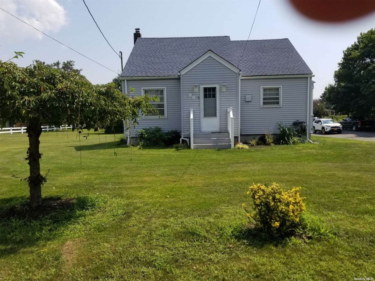 89 Grove Avenue - Photo 1