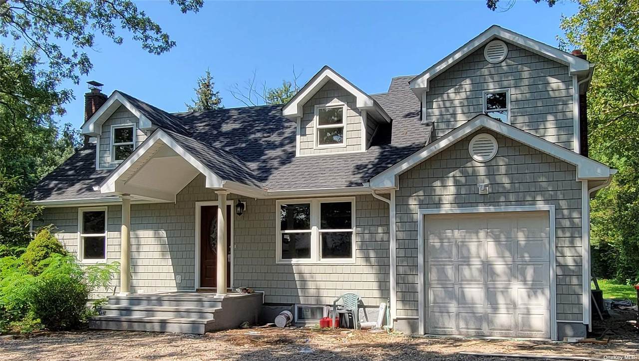 61 Colonial Street - Photo 1