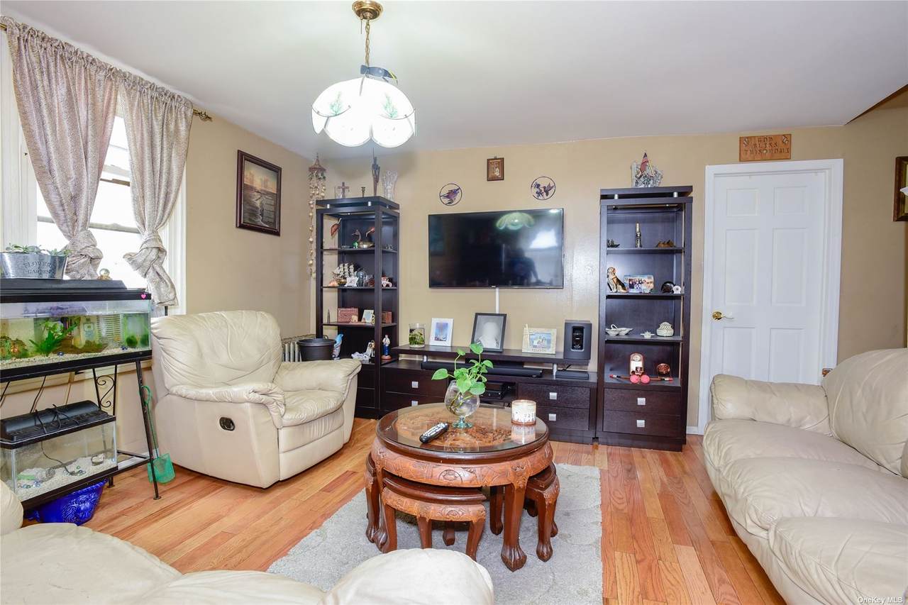 113-08 107th Avenue - Photo 1